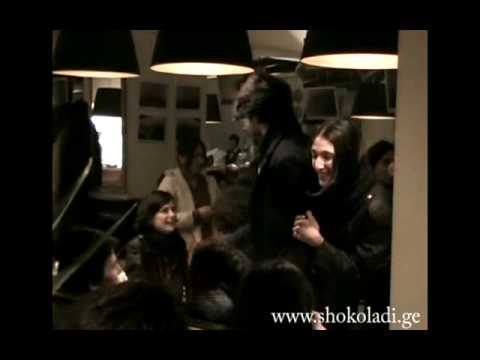 დავით მესხის ფოტოგამოფენა Belle De Jour-ში