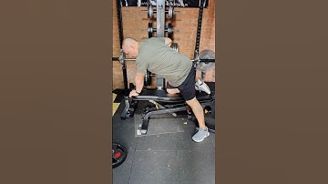 Smith machine one arm rows. #ironmaster IM2000. #homegym #smithmachine #garagegym