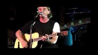 Bush at "Hawaii Five-0" premiere, 2014 screenshot 3