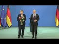 08.12.2021 - Angela Merkel & Olaf Scholz - Amtsübergabe