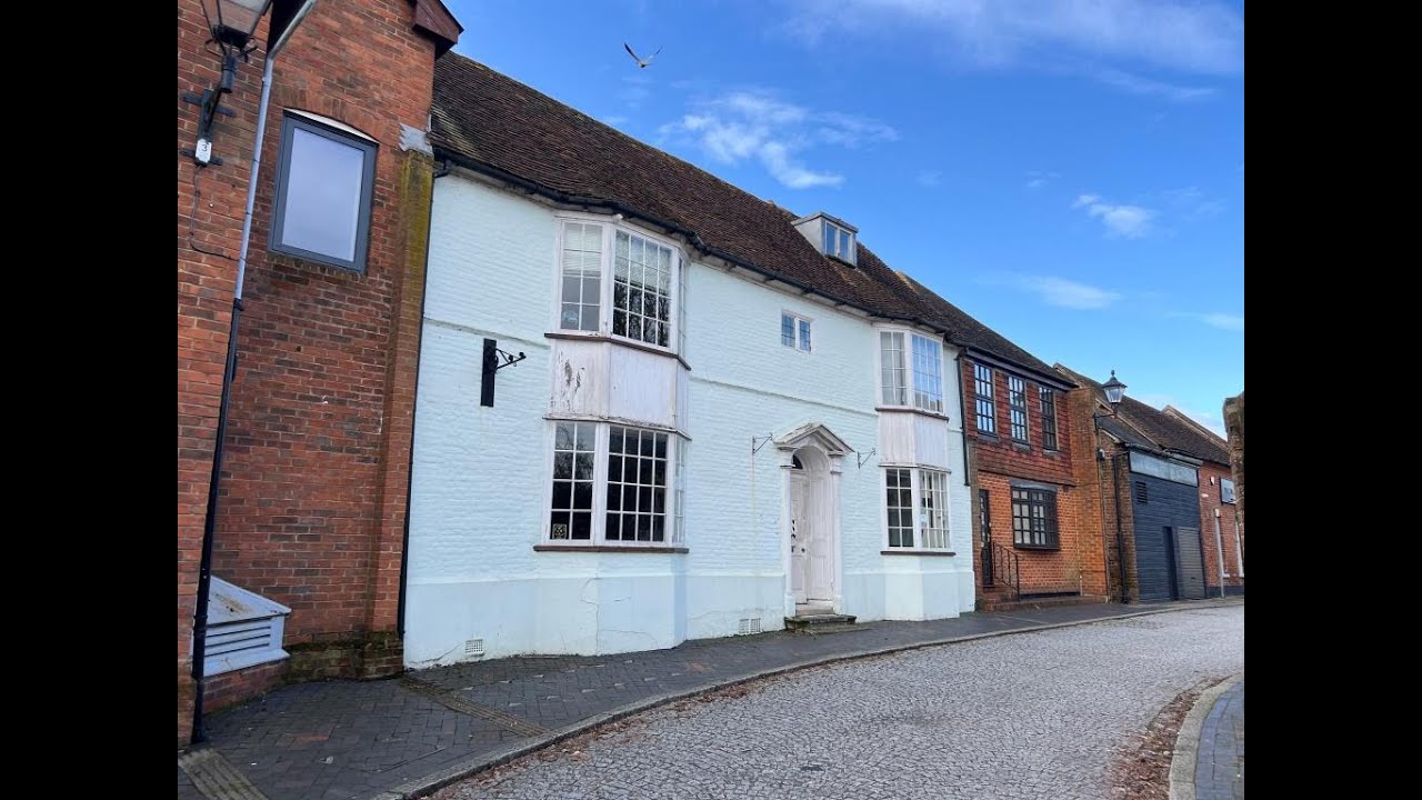 7 Cross & Pillory Lane, Alton, GU34 1HL - March 2024 Auction