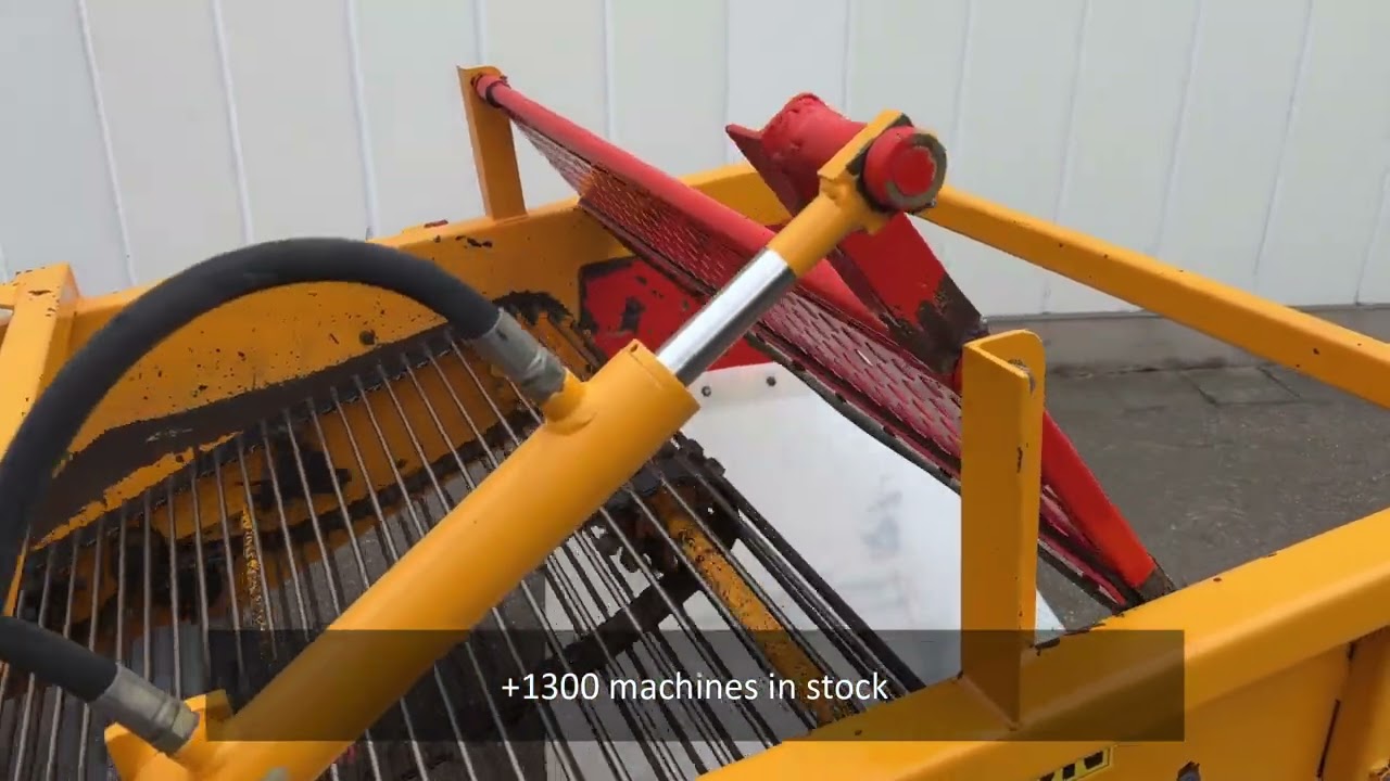 Samon onion harvester