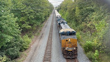 CSX 3377 leads CSX I032 my first since the Baltimore Tunnel project through Manville NJ 9/27/2025