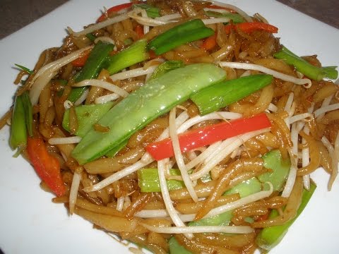 3.-vegetarian-stir-fry-short-noodles