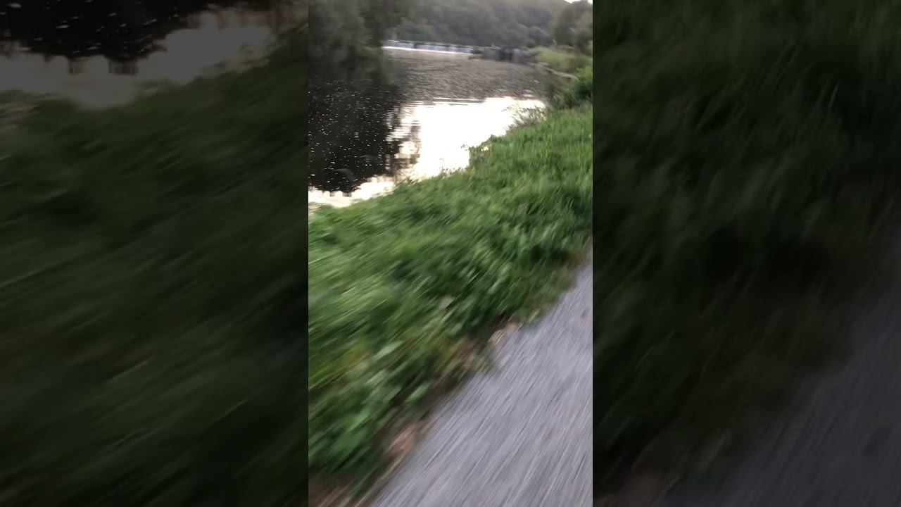 Sur le halage vers Pontivy