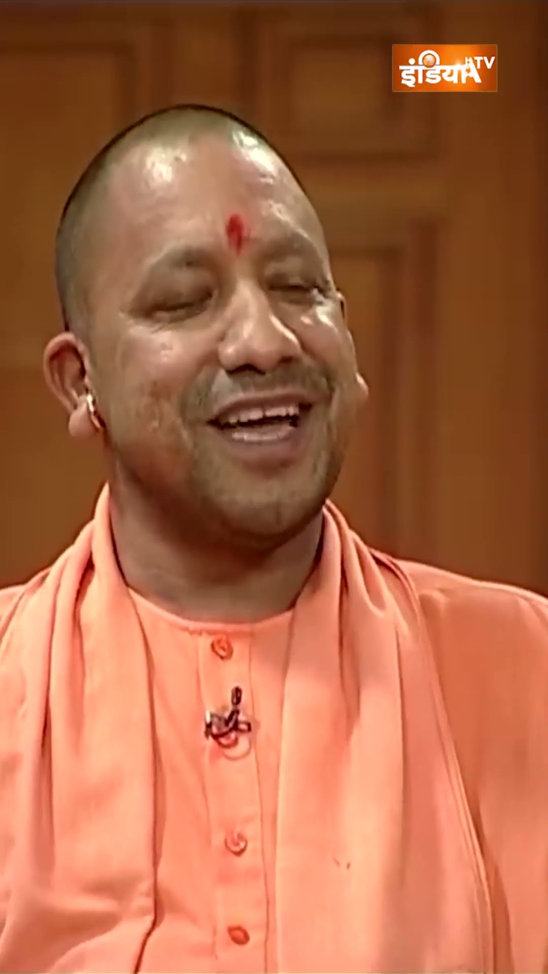 #cmyogi को बच्चों से कितना प्यार है, अपने साथ क्यों लेकर चलते है टॉफियां और लड्डू ? #upcm #shorts
