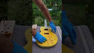 Staining custom burst Les Paul top using Angelus dyes - part1