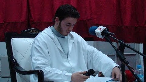 مقطع صغير للقارئ خالد رياض ( مؤثر جدا )