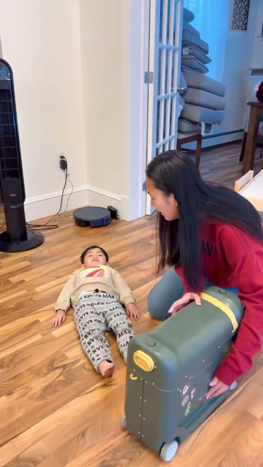 Mom saves baby from more danger ??❤️??