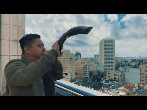 SHOFAR in Jerusalem | Ancient music horn | Jewish