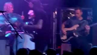 FOO FIGHTERS DAVE GROHL PERFORM TOM PETTY'S BREAKDOWN AT SEATTLE'S SHOWBOX 11/28/14