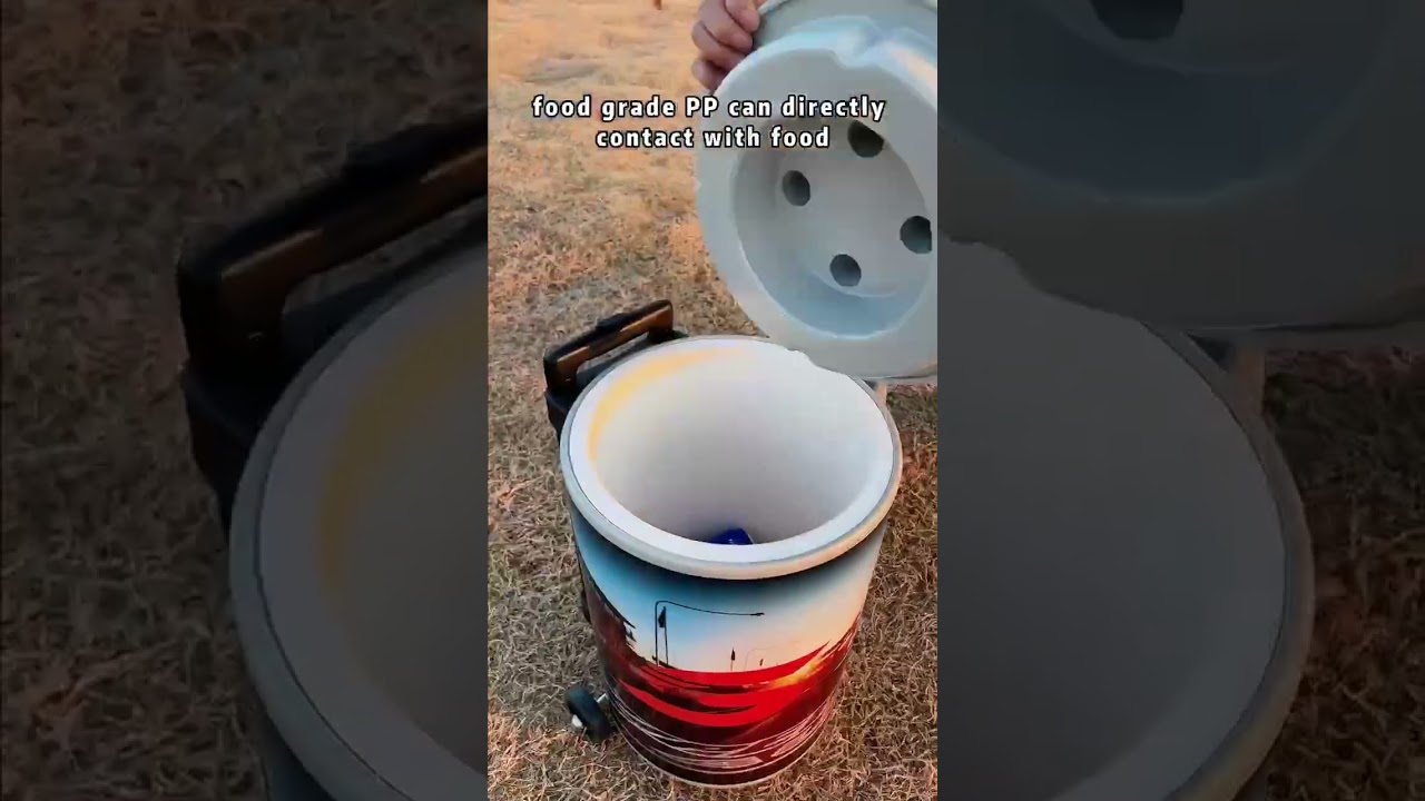 trolley cooler box from Hs plastic