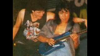 Download lagu GOD BLESS sang jagoan 'Romika jogja'