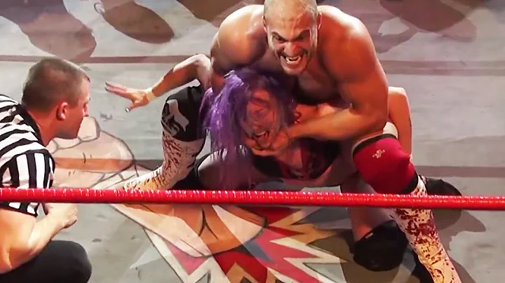 [Free Match] Chris Dickinson vs. Kimber Lee - Beyo...