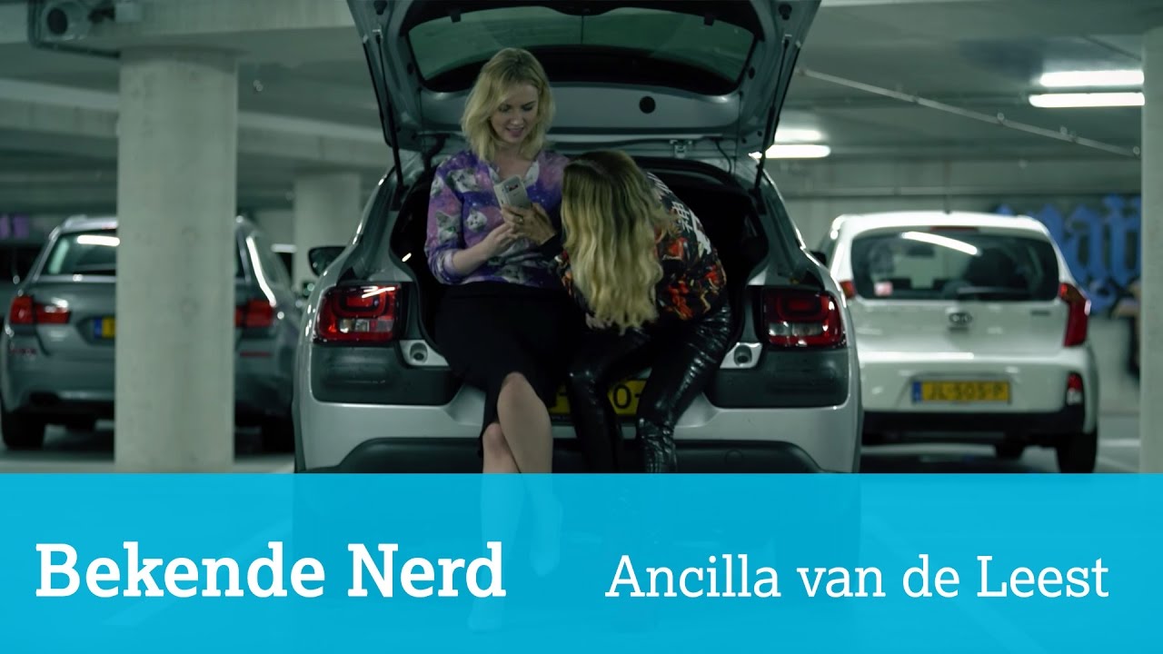 Bekende Nerd: Ancilla van de Leest, lijsttrekker Piratenpartij - YouTube