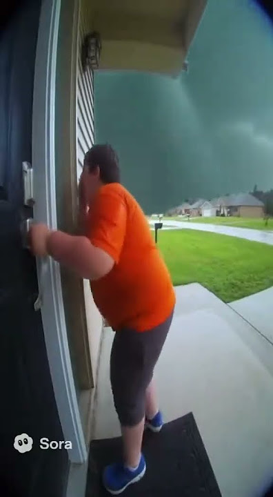 Kid gets blown away by a tornado 😭 #soraai #ai #funn