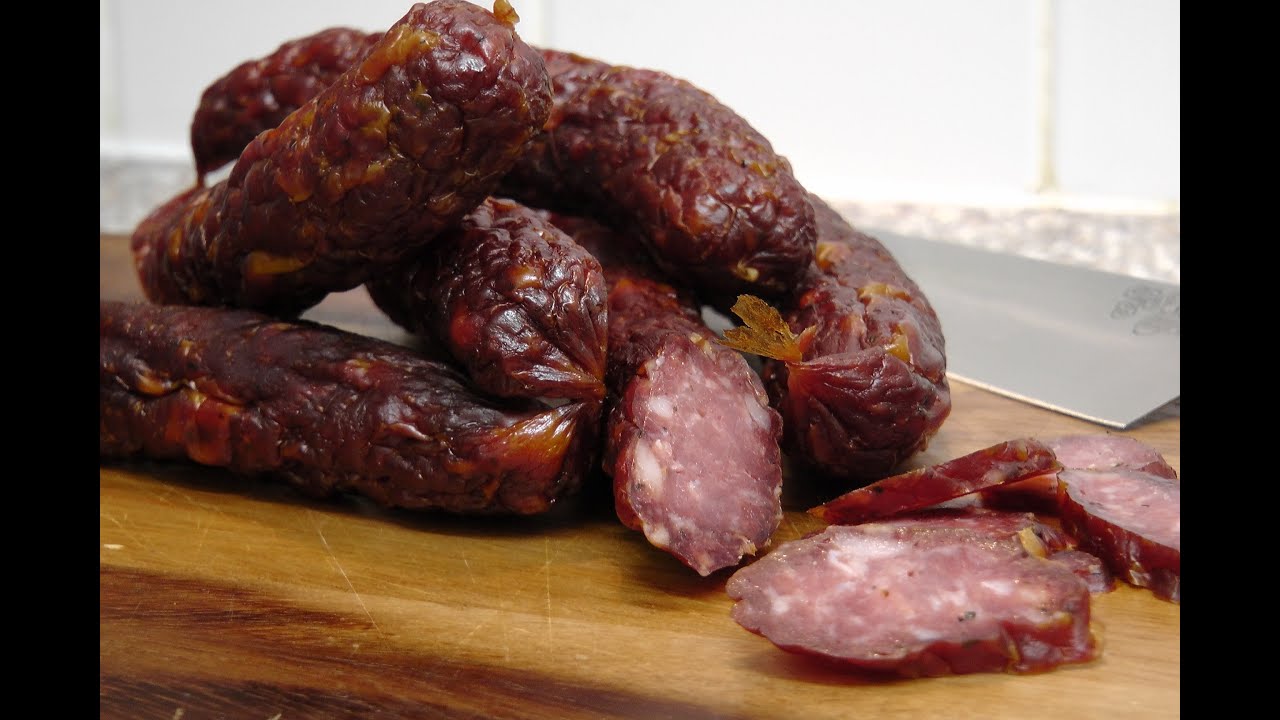 Wędliny z PRL-u " Myśliwska pieczona sucha."