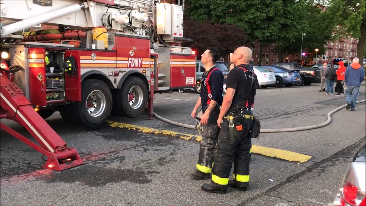 Fdny Box 2619 5th Alarm Fire On Mill Road In Oakwood Staten Island New York City Fdny Box 2619 5th Alarm Fire On Mill Road In Oakwood Staten Island New York City