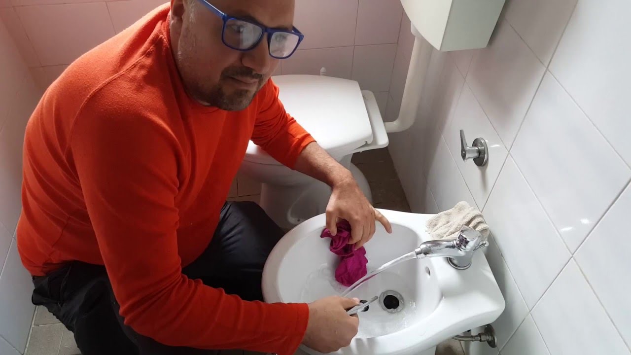 Liberare lavandino o bidet intasato con un compressore youtube