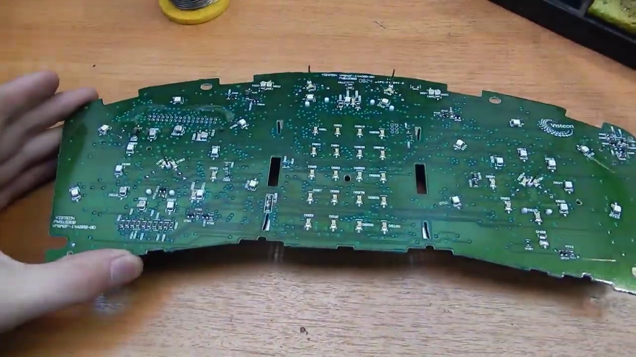 Замена лампочек в приборной панели ФМ3 - Ford Mondeo III, 2 л, 2003 года электро