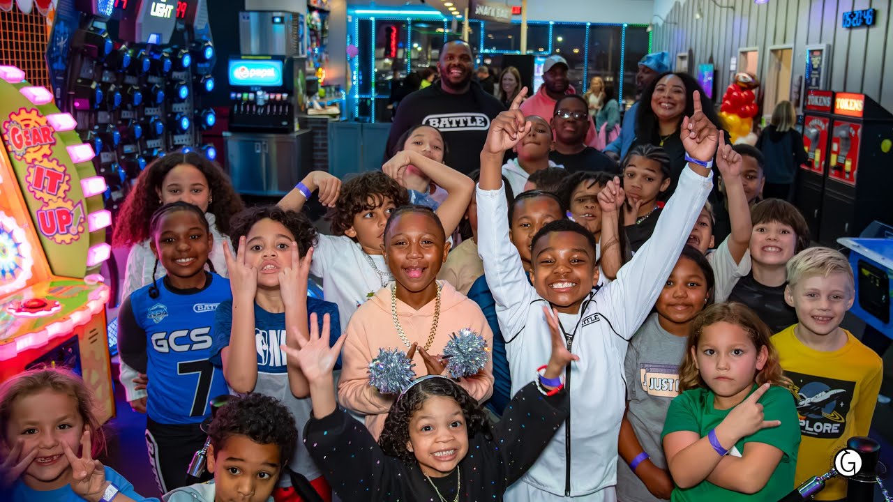 Alexander's 8th Birthday Party at Battle Blast Laser Tag - YouTube