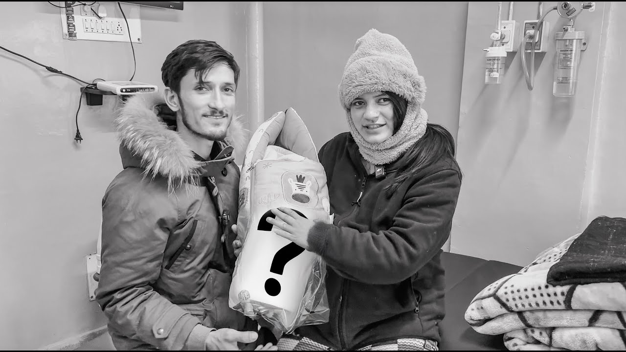 It's a girl ? || Delivery Vlog || Hill में Chill