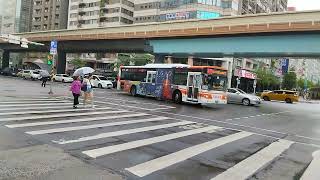 『首都客運』四期低地板公車 204 經大安森林公園 往東園 158-FS 『首都客運』五期低地板公車 204 經大安森林公園 往東園 575-U5
