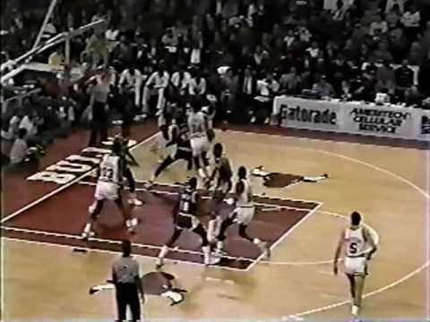 Michael Jordan 1989: 37pts vs Lakers