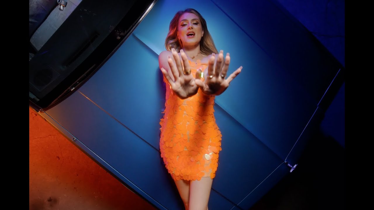 Watch Lea Danis - Dancefloor (Official Music Video) on YouTube Watch Lea Danis - Dancefloor (Official Music Video) on YouTube