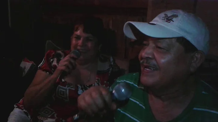 Chuy Scott Y Vicky Serna (Mi Ranchito)