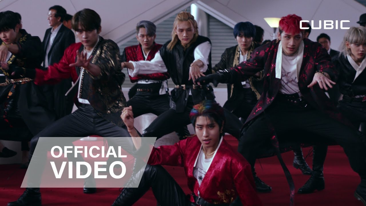 STRAIGHTKIDZ(스트레이트키즈) - 'Back Door' Stray Kids(스트레이키즈)