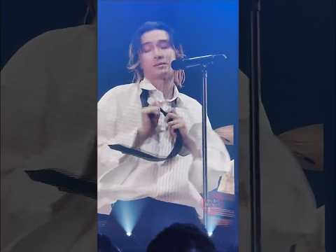 ネクタイとボタン外す藤井風‎の真っ白な罪の香り‎‎‎🤍🖤北海道(真駒内) Day2