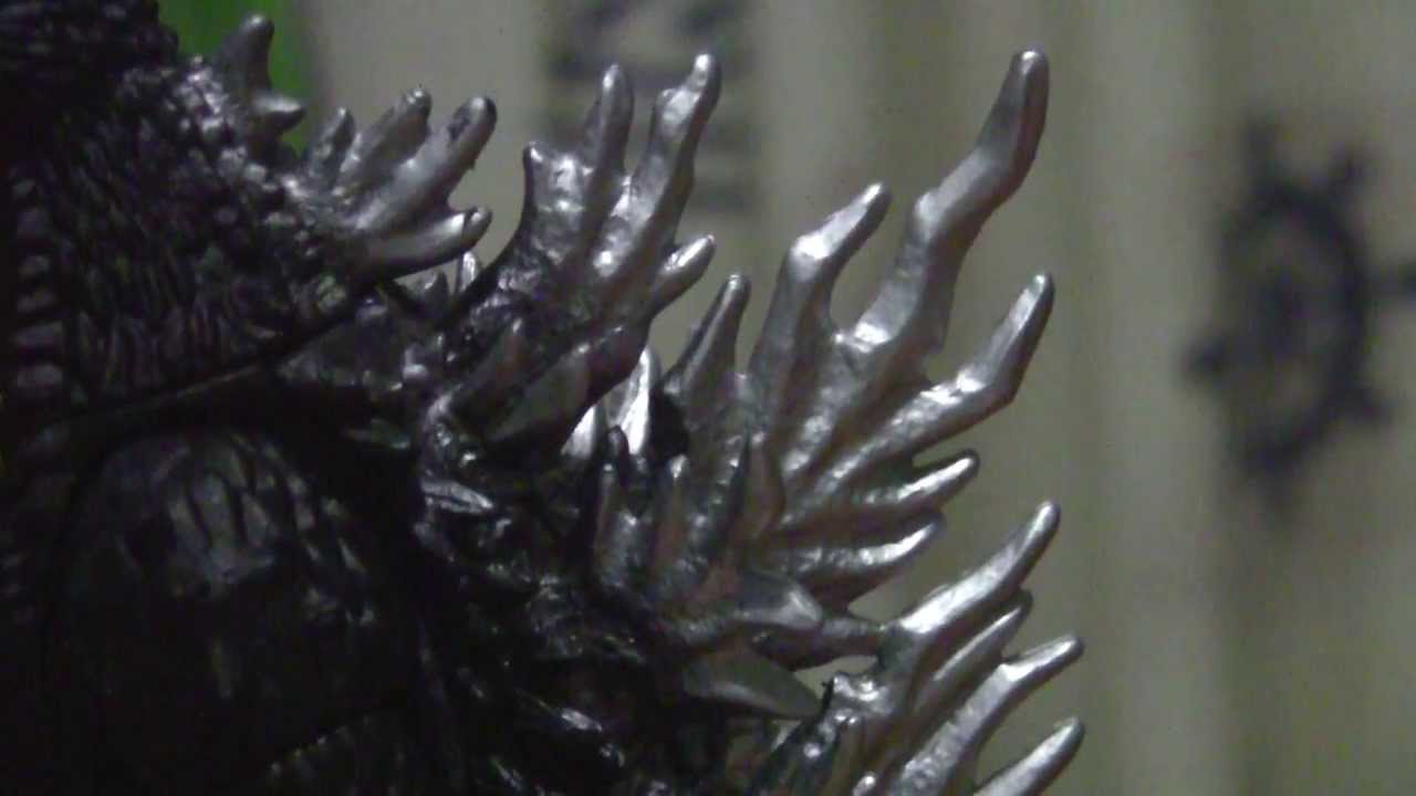 Bandai DX Roaring Godzilla 2002/2003 Review - YouTube