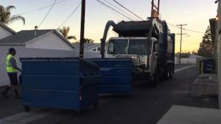 Republic Services Diesel Peterbilt 320 McNeilus Front Loader 2009