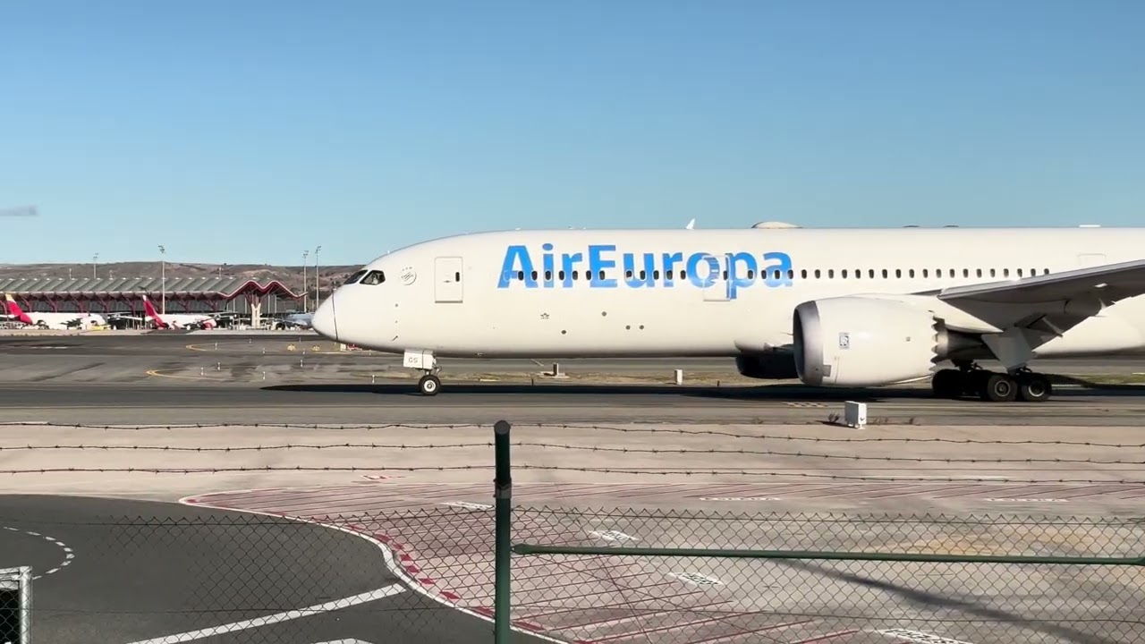 ✈️ Spotting Aeropuerto Adolfo Suárez Madrid Barajas🇪🇸/ 10 minutes on the ground✈️