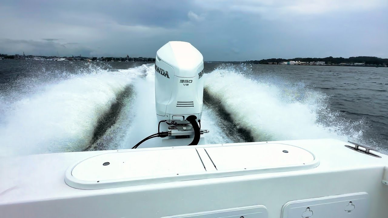 All New Honda 350 Hp Outboard ! A Quiet Beast !