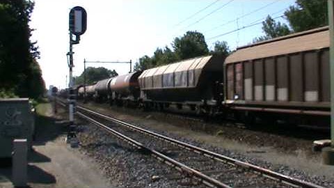 3-6-2010 Blerick ,The Netherlands freight Train spotting