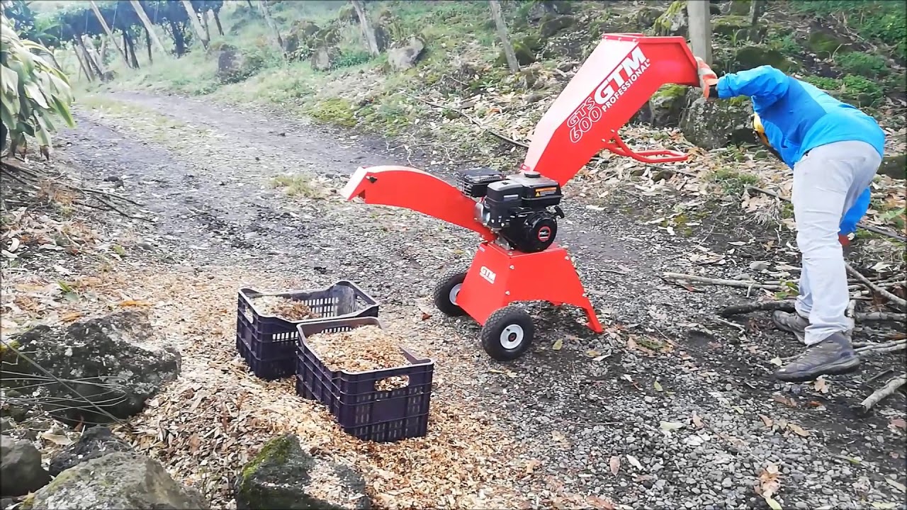 Trituradora GTS600 - procesando ramas - GTM Professional Latinoamérica