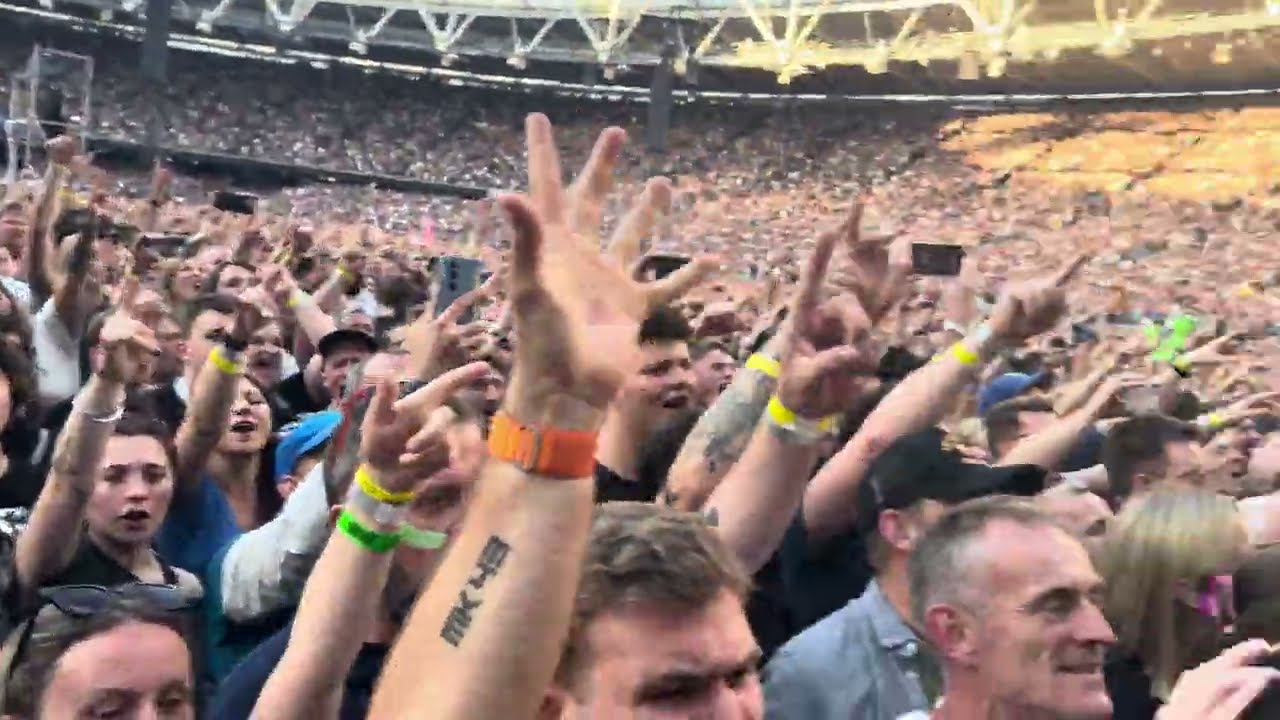 Foo Fighters - The Pretender live @ London Stadium 2024