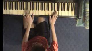 In the mirror-piano-Yanni played by Tran Phuc Long chords