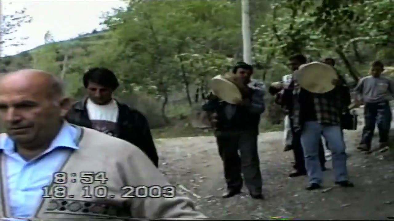 Ishte  viti 2003 - Klarinet Agim Gjeli. Dajre Haxhi Gjeli ,Fizarmonika Tani