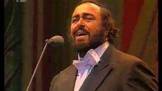 Luciano Pavarotti - Concert In Moscow - 1997