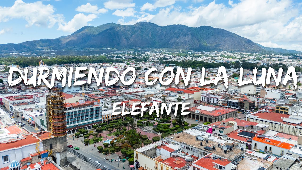 Elefante - Durmiendo con la Luna (Texto/Lyrics)