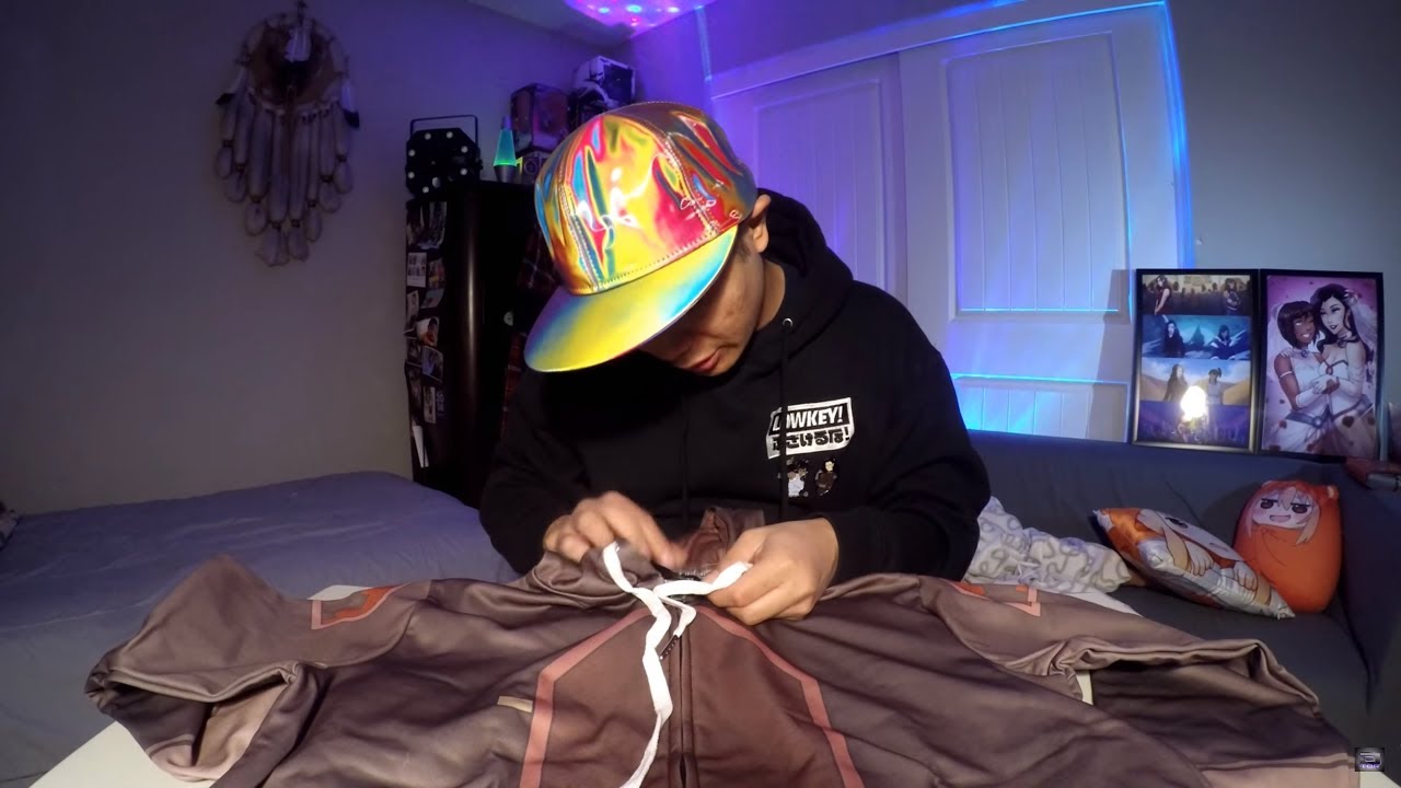 LOK Asami Sato Hoodie - Quick Review [COOLANIMESTUFFS]