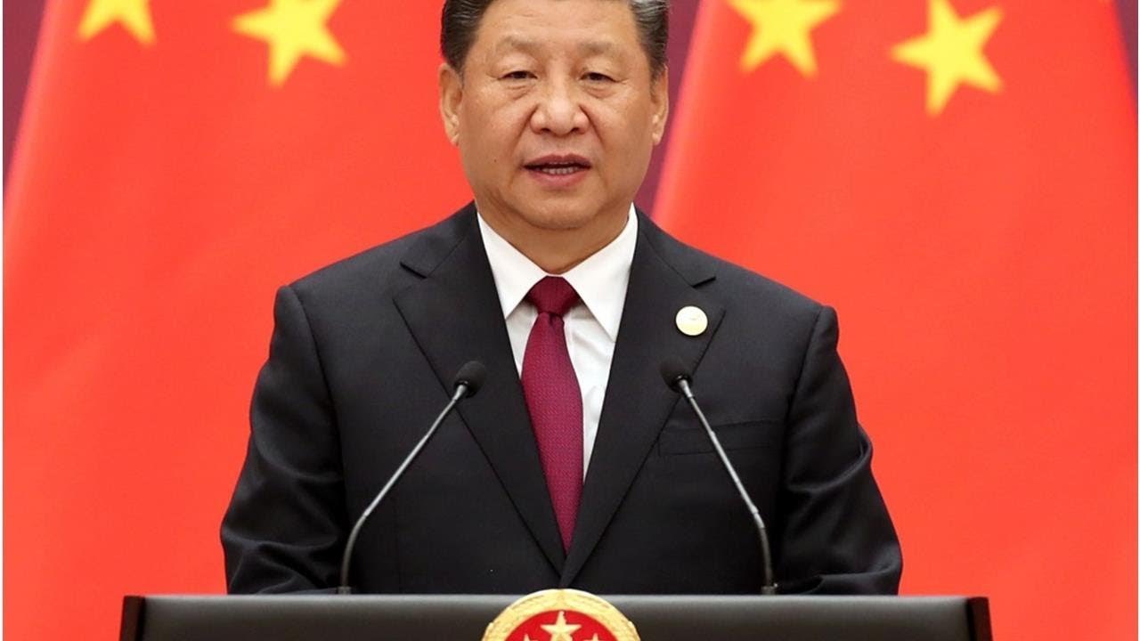 纪 念"五 四"大 会 习 近 平 讲 话 强 调 青 年 人 要 守 规 矩...