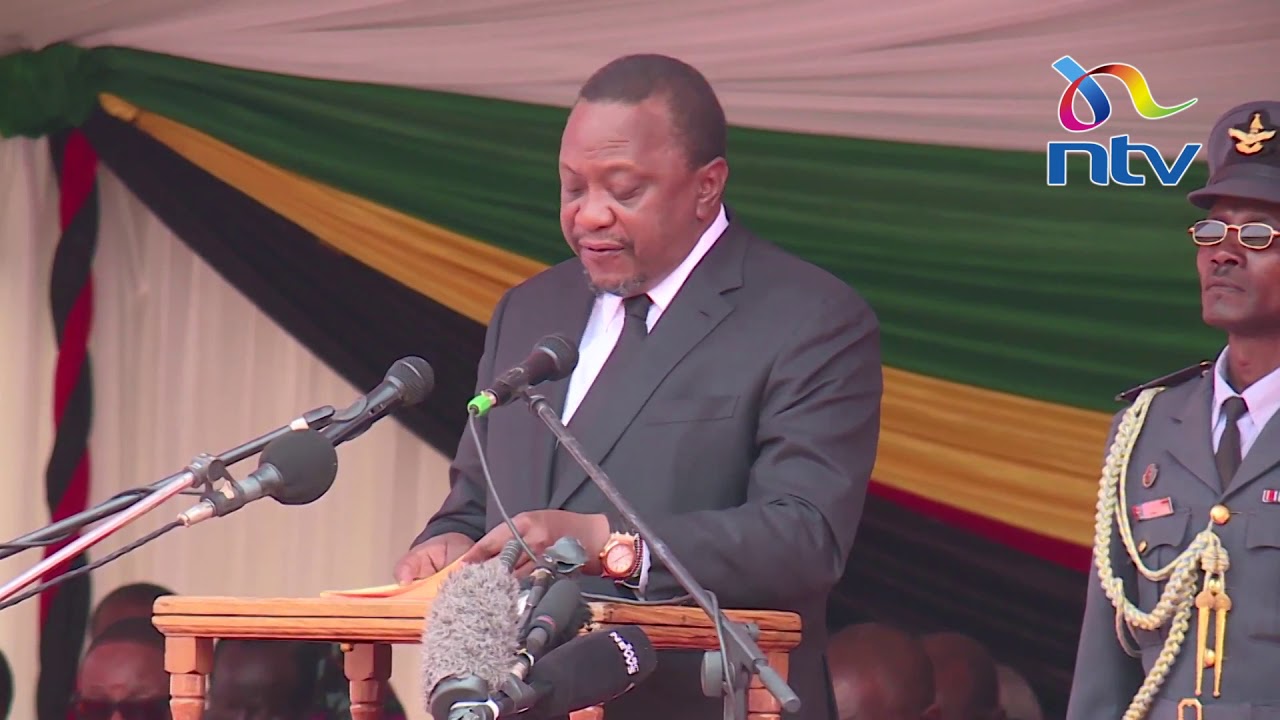 news update traduccion Robert Mugabe's burial: President Uhuru Kenyatta's tribute