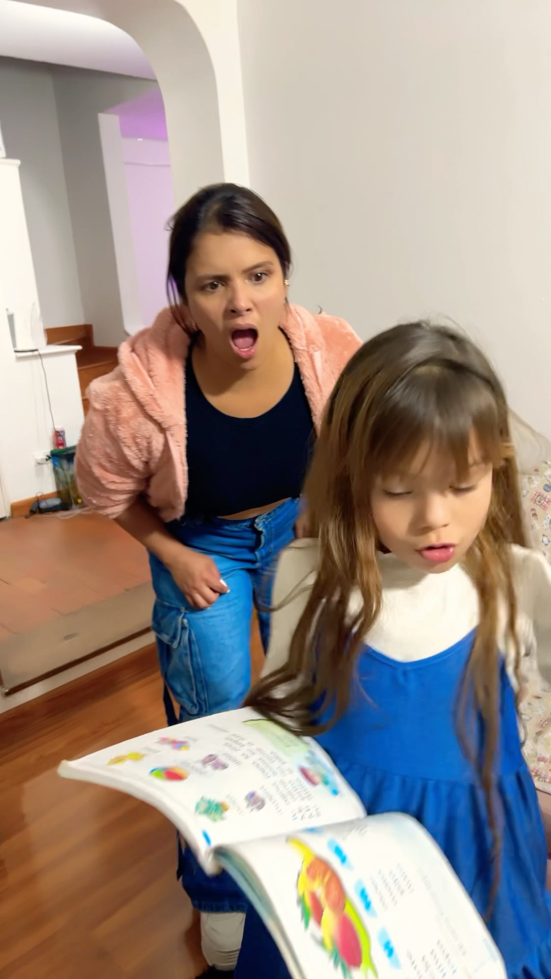ME SORPRENDIERON ??#humor #cosasdefamilia #comedia #shortviral