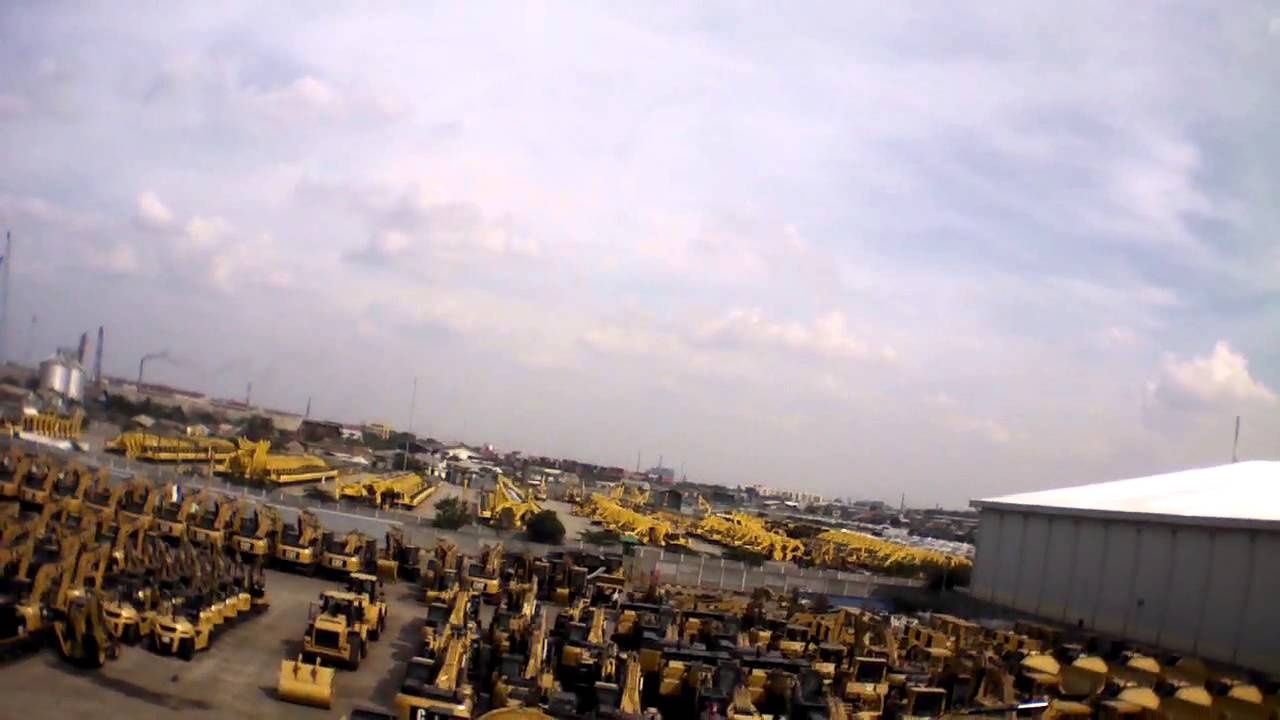 ARDRONE 2 0 Vs Heavy Equipment YouTube