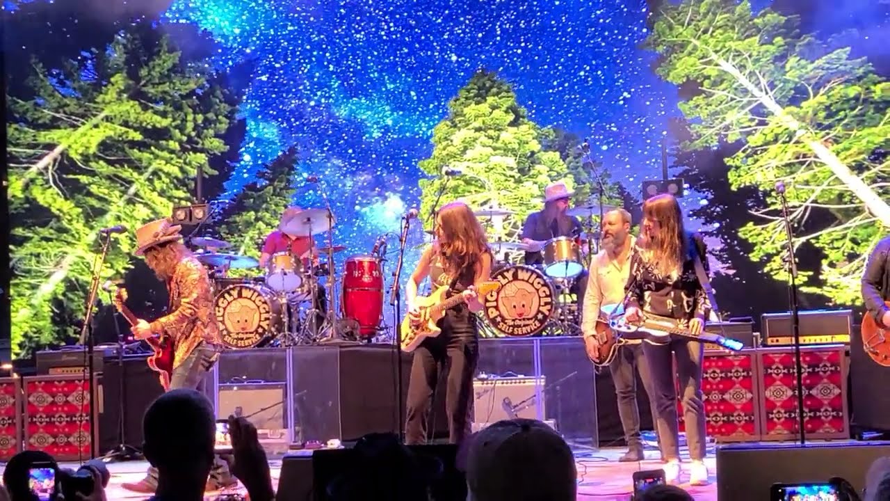 Blackberry Smoke- With a Visit from Larkin Poe!