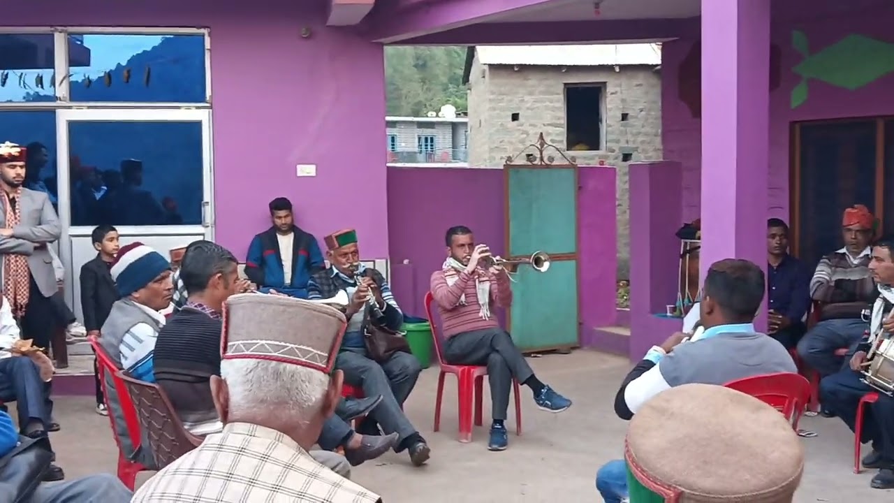 मास्टर सुरजीत जी एंड पार्टी बहुत ही प्यारा सा शास्त्रीय वीडियो #pahadifolkmusic #classicalmusic 🎵🎵🎷🎷